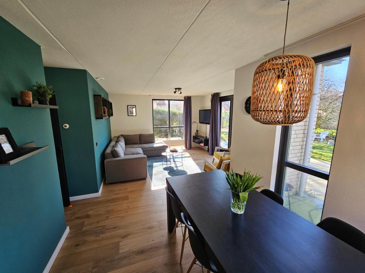 7 Person House With Garden, Firepit, Swimming Lake, Hammock, Child Friendly, In- And Outside Playground, Slide, And Great Coffee Ewijk Exterior photo