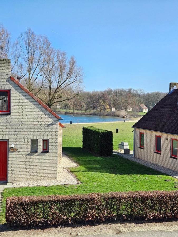 7 Person House With Garden, Firepit, Swimming Lake, Hammock, Child Friendly, In- And Outside Playground, Slide, And Great Coffee Ewijk Exterior photo